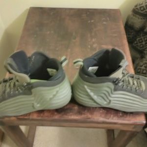 Nike Lunardome Sz. 12